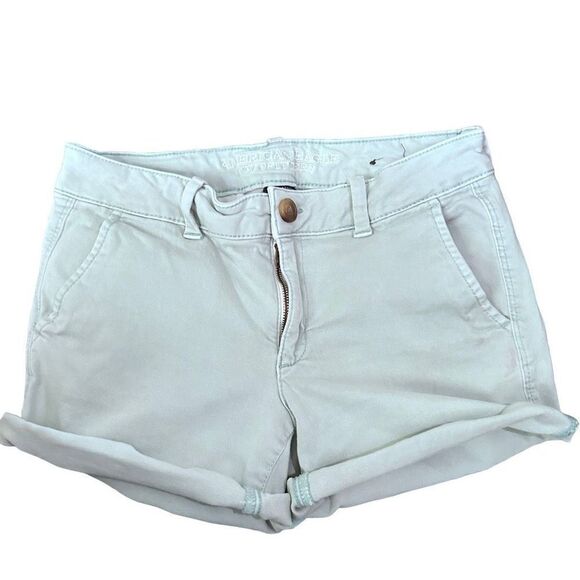 American Eagle Outfitters Low Rise Midi Khaki Super Stretch Shorts Size 8 - Picture 1 of 5